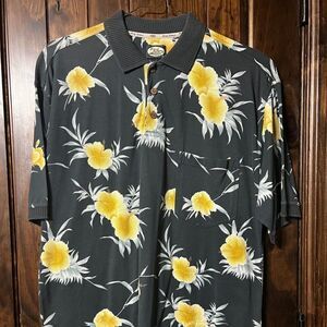 Tommy Bahama Hawaiian Floral Short Sleeve  Pullover Collared Shirt Size Large